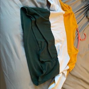 Long sleeved crop top